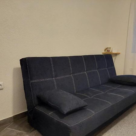 Apartman Amelaa Kulen Vakuf Eksteriør bilde
